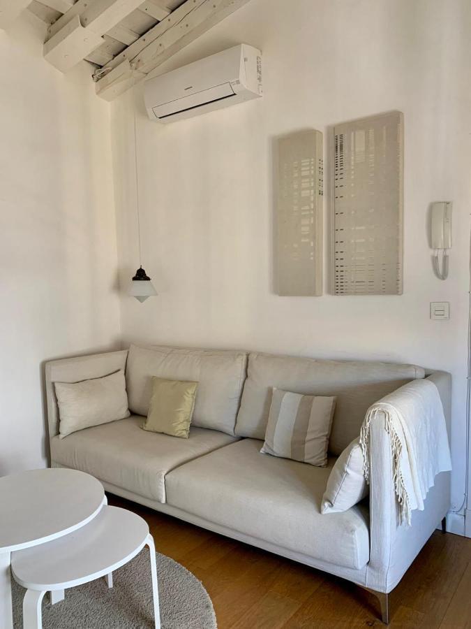 Estudio Plaza Arenal - Balcon Al Exterior - Cama En Buhardilla - Centro Jerez Apartment *