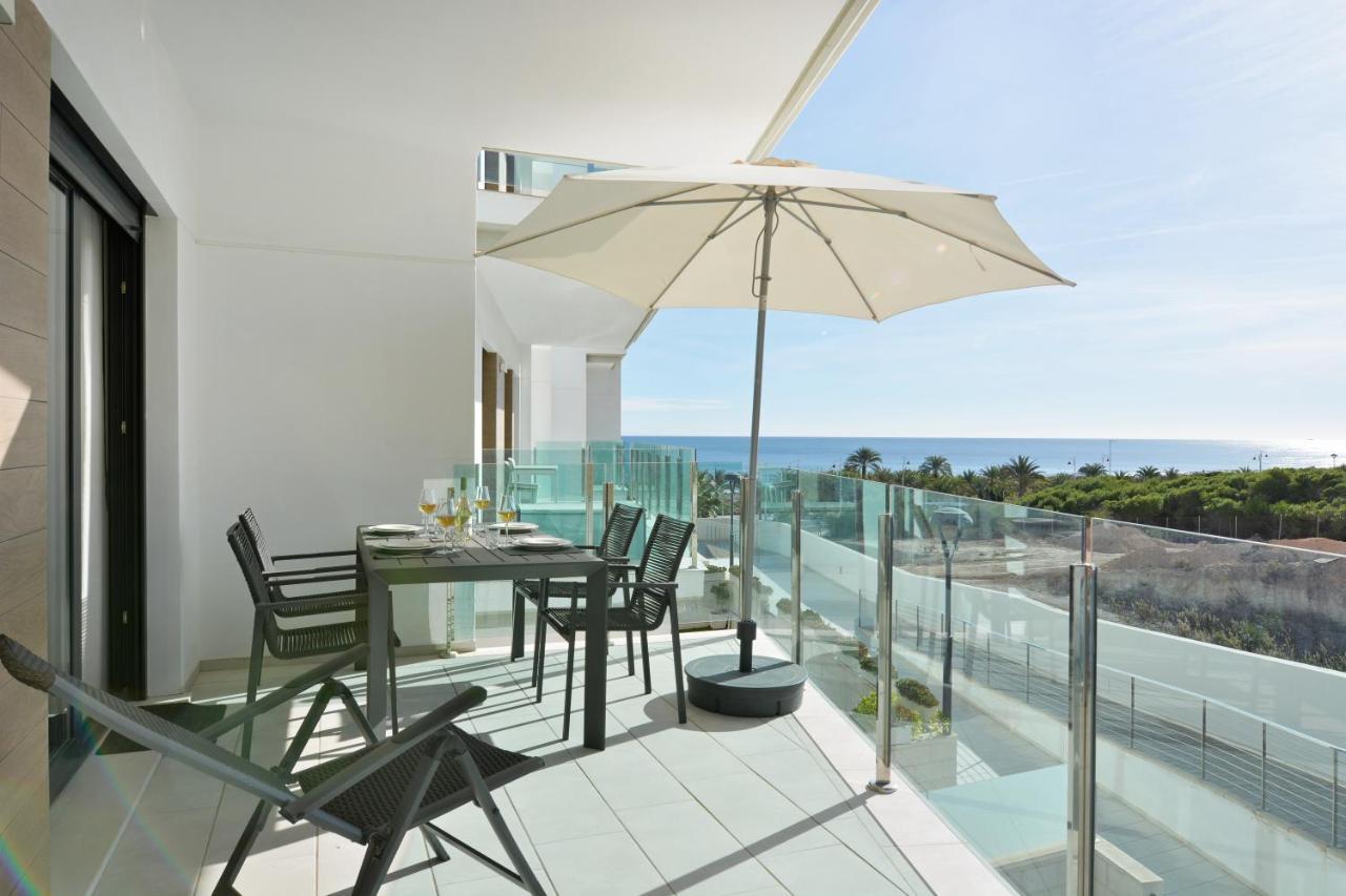 Beachfront Luxury By Nras Apartment Arenales del Sol