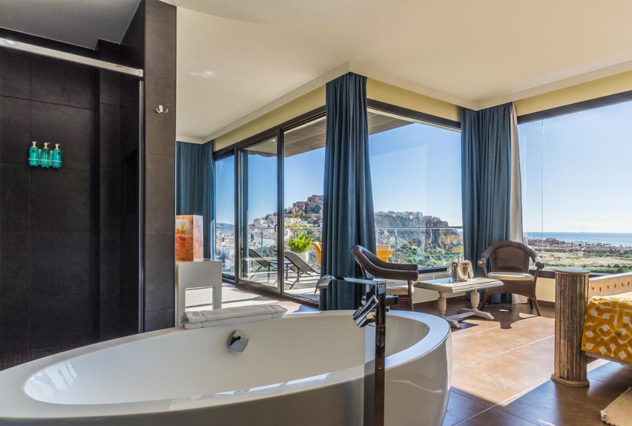 Miba Hotel