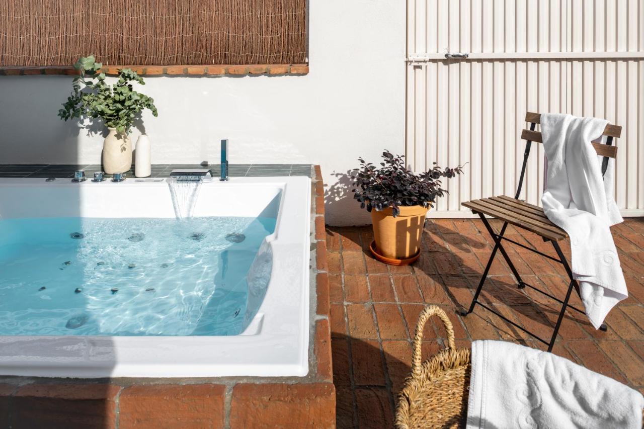 Magno Robles With Jacuzzi And Private Parking Apartamento