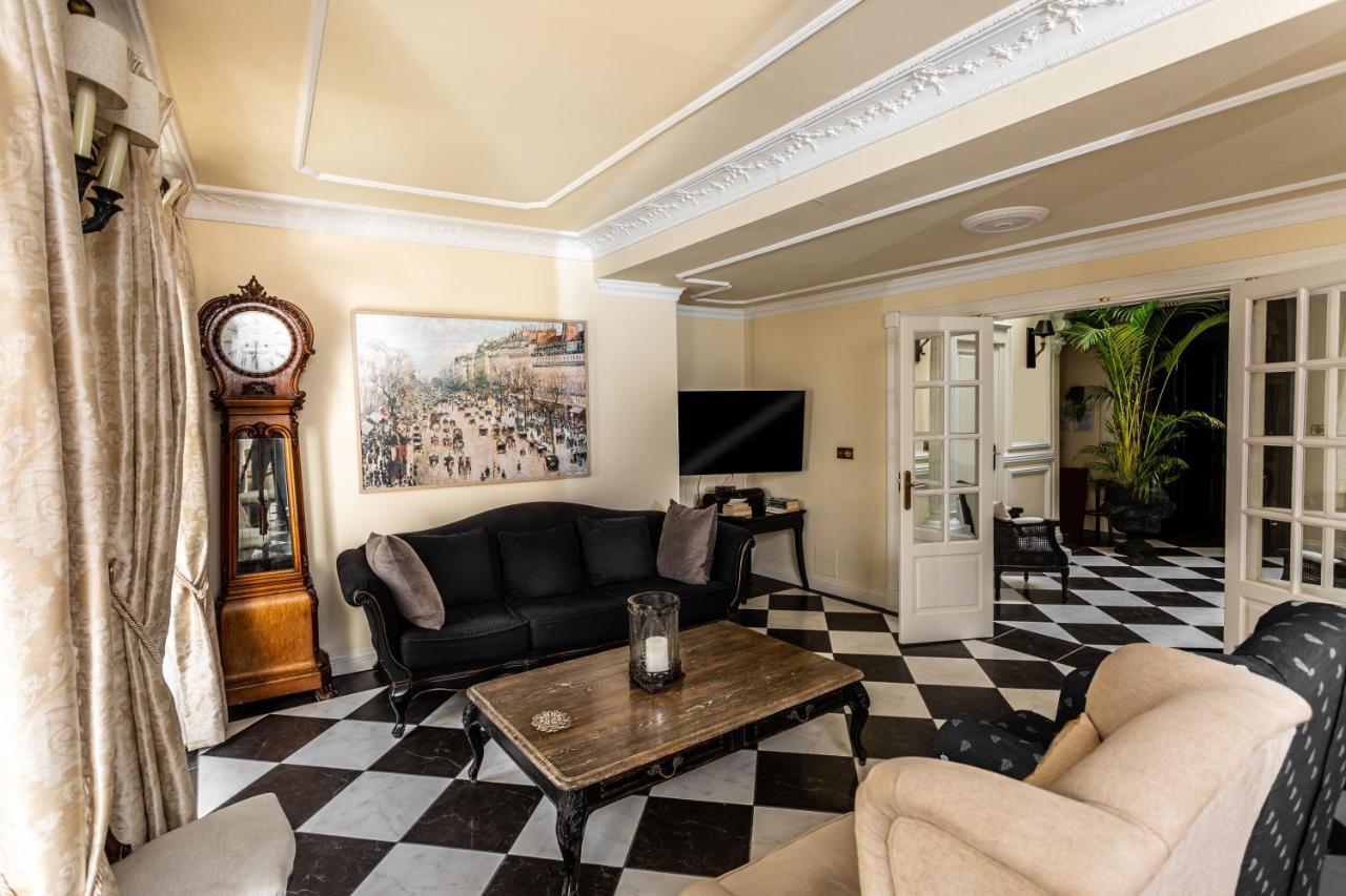 Casa Valdes Marbella