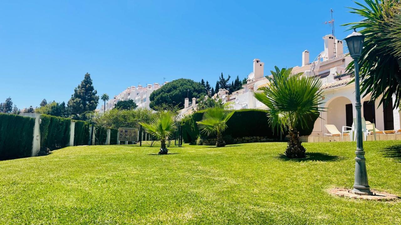 Modern Garden With A Fantastic Sea View And A Private Garden * Sitio de Calahonda