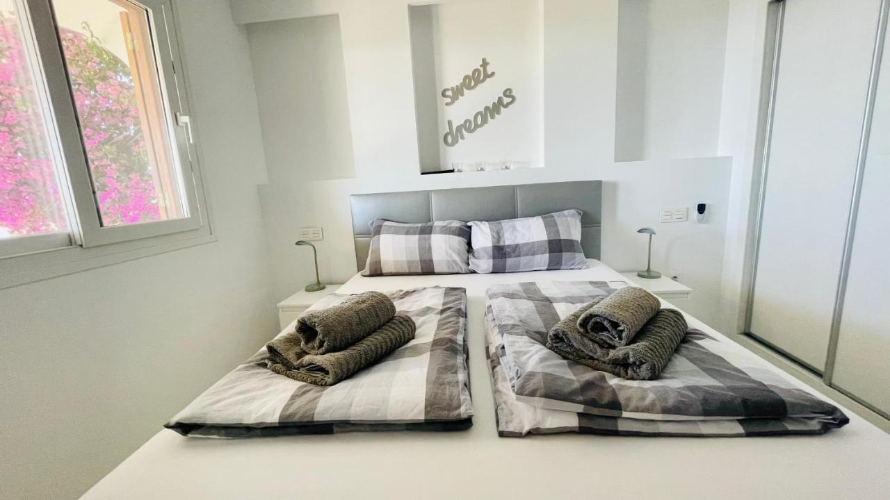 Modern Garden With A Fantastic Sea View And A Private Garden Apartment Sitio de Calahonda