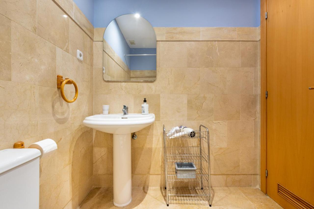 Alboran Apartment *