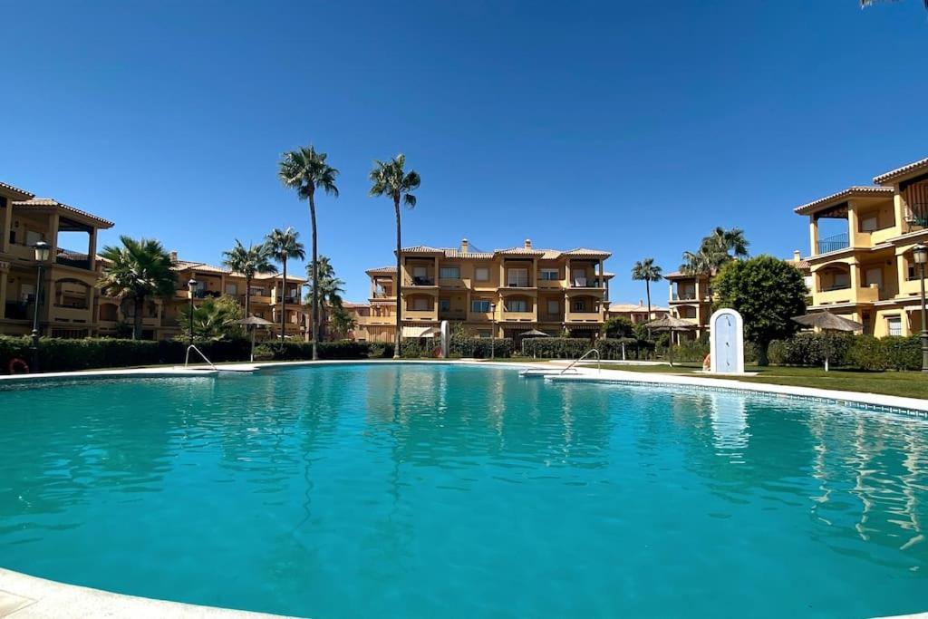 Novo Sancti Petri, La Barrosa, 2 Beds By Chiclana Dreams