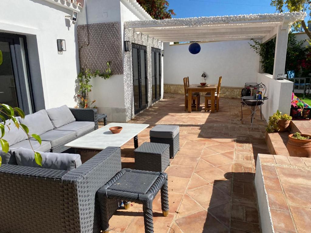 Villa Luxury Levitos- San Pedro, *