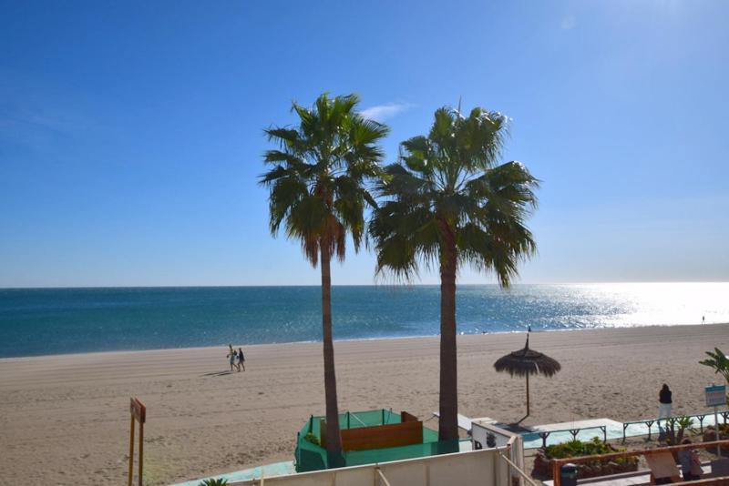 Carihuela 1ª Linea De Playa Apartment *