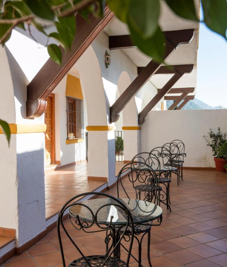 Hotel Tugasa Truchas 2*
