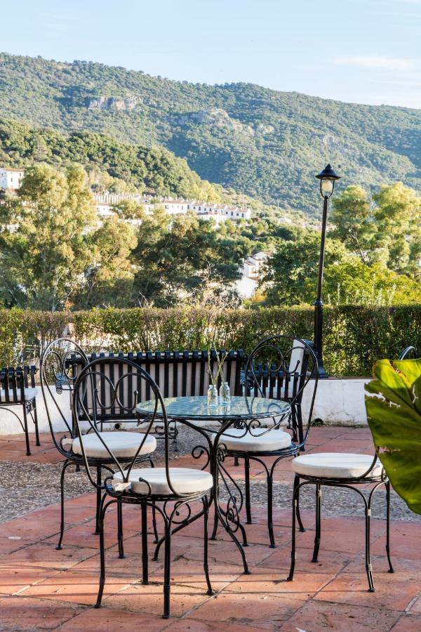 Tugasa Truchas Hotel 2*