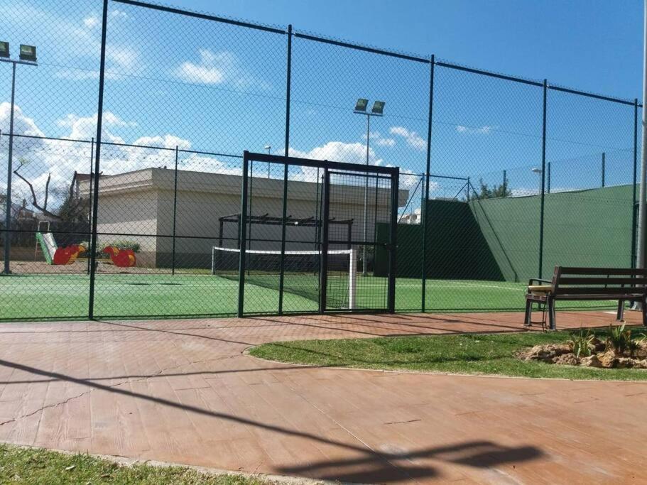 Apartamento Puerta De Donana: Playa Y Centro A Un Paso. *