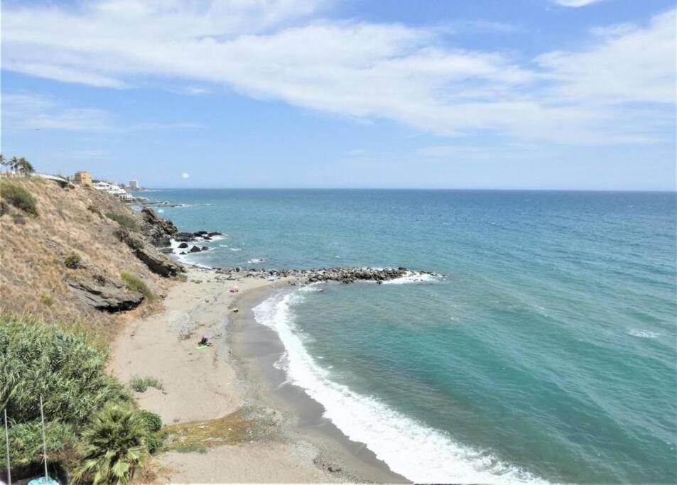 Apartamento Stylish Seaside 3 Bed With Terrace + Sea View Benalmádena