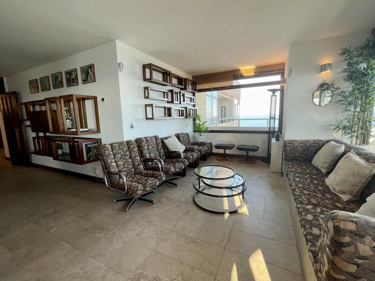 Apartment Exclusive Beachfront - Pool - Paddle - Tenis - Wifi - Aircon Torremolinos
