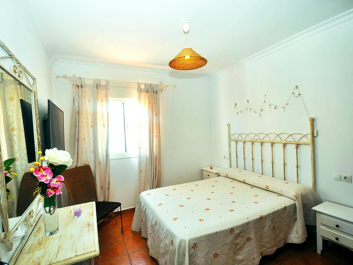 Apartamento Centrico Solo Familia Pareja Apartment *
