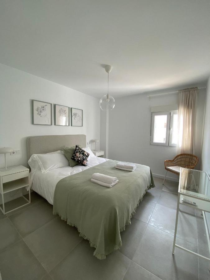 Apartamento Stylish Seaside 3 Bed With Terrace + Sea View *