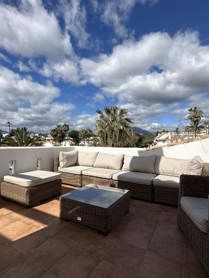 Aldea Blanca Elegant Penthouse In Puerto Banus Apartamento