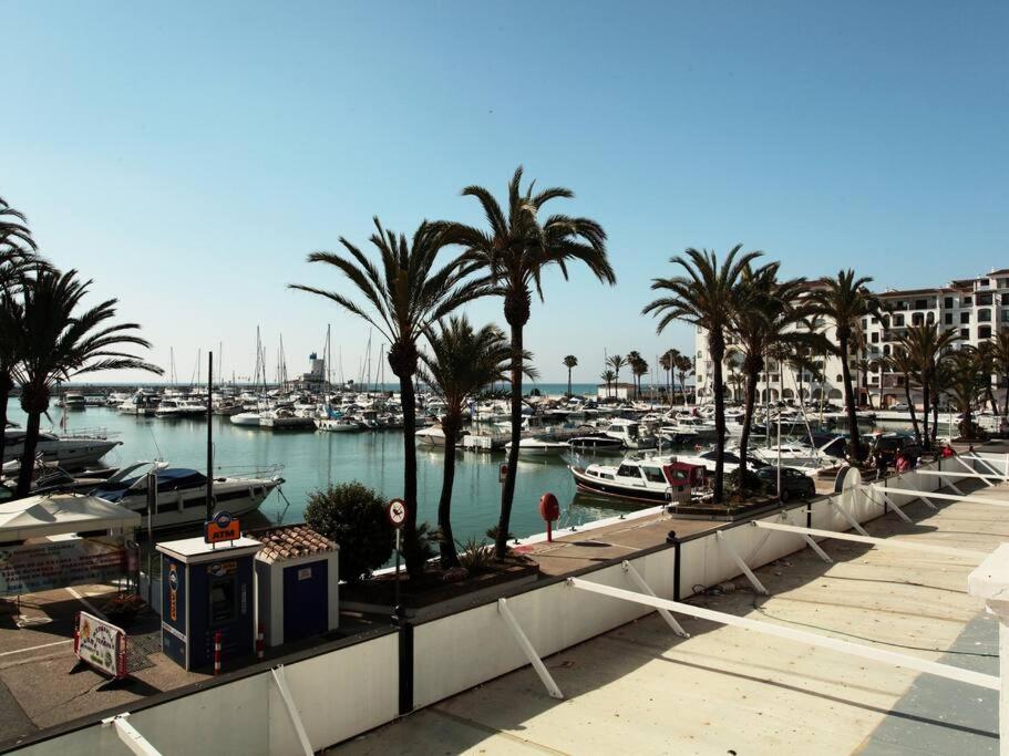 Apartment Duquesa - Superb Sea Views & Overlooking Pool Manilva