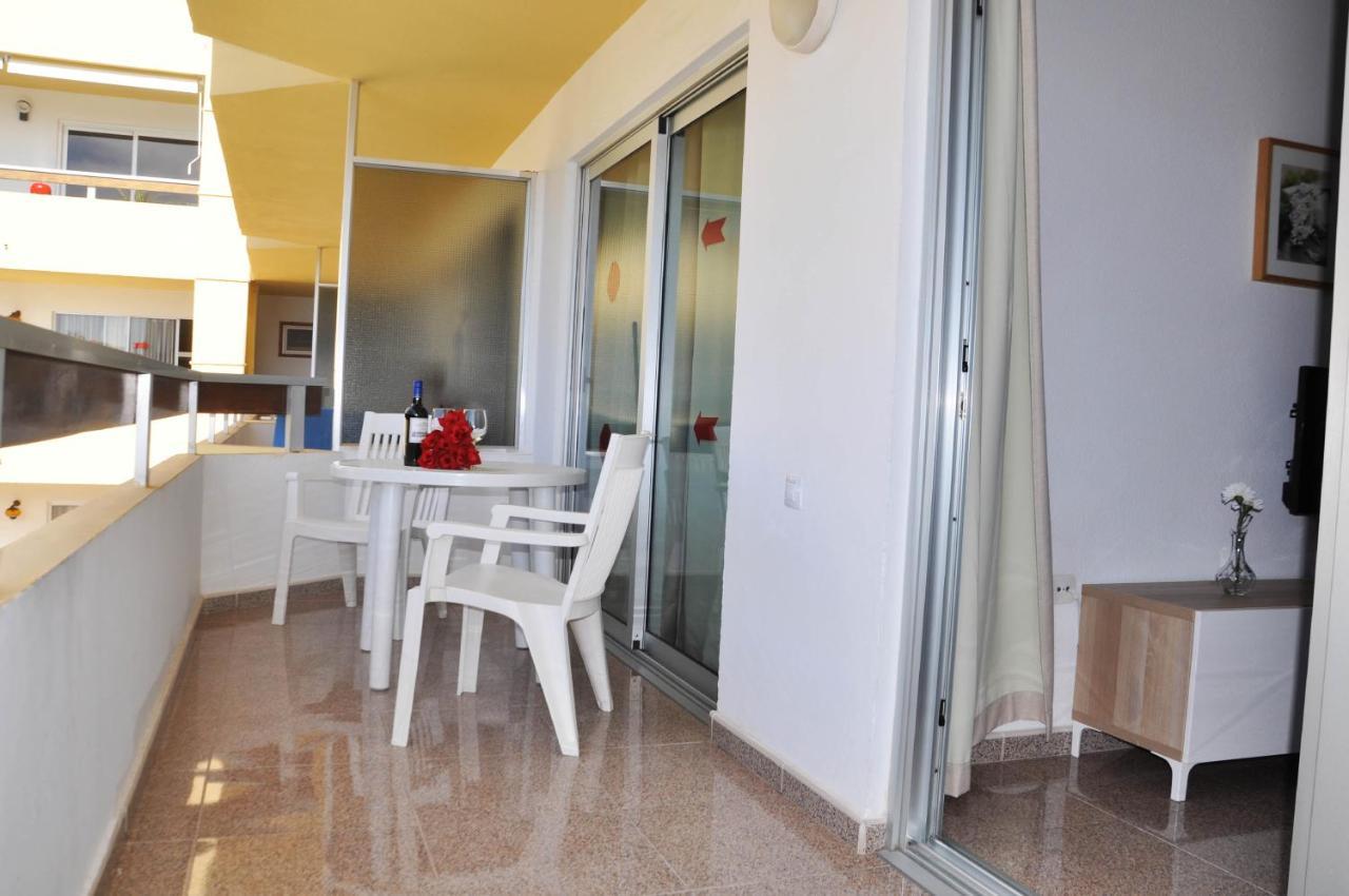 Camelias Apartahotel *