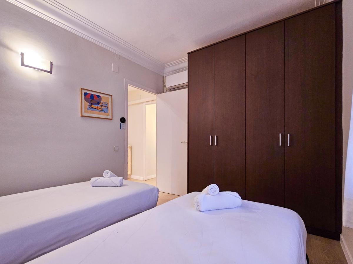 Apartment Classbedroom Park Gueell Barcelona
