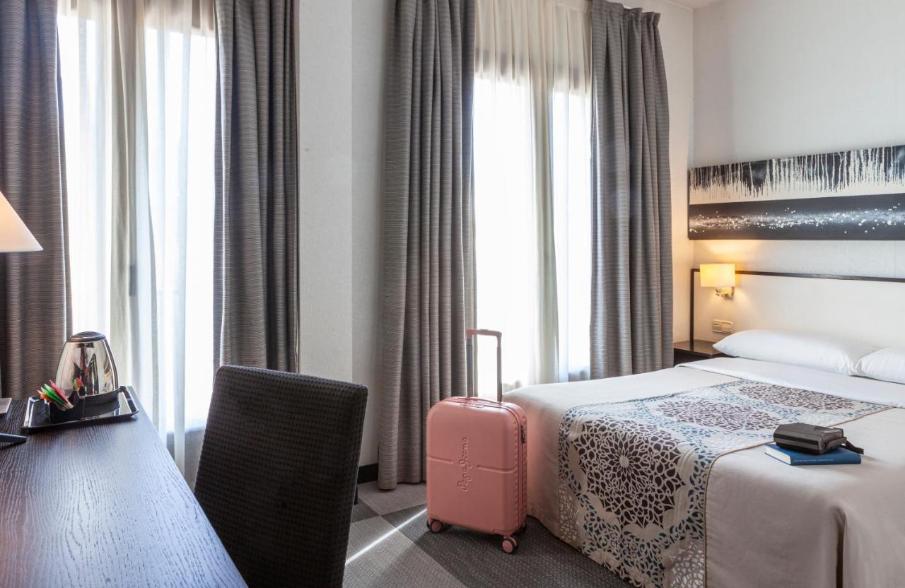Maciá Plaza Hotel 2*