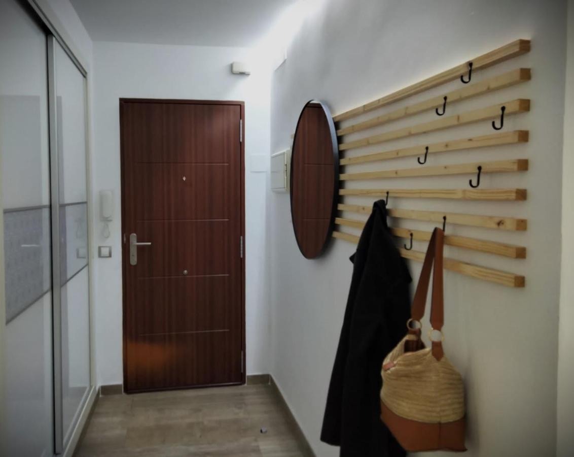 Balcon Frente A La Catedral, Parking Y Ascensor Apartment *