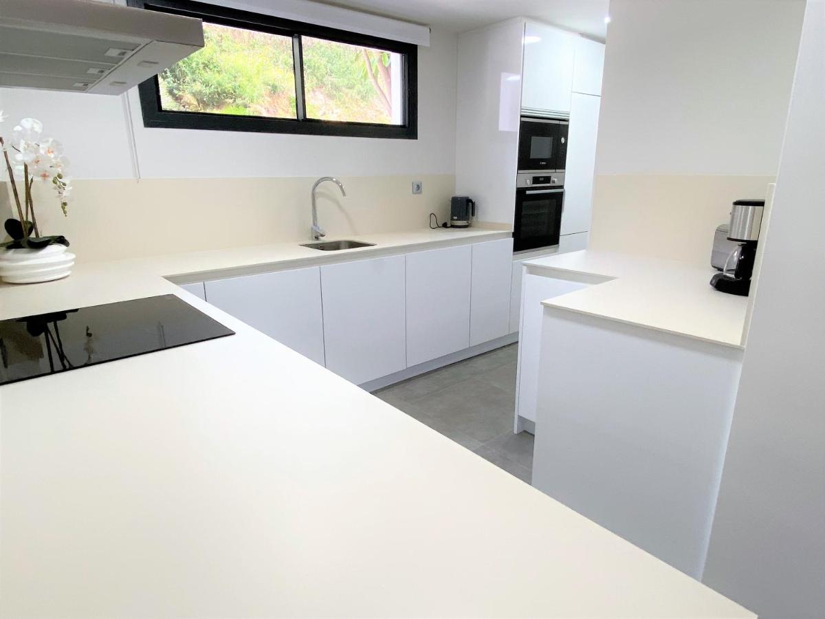 Prestigious With Seaview In *