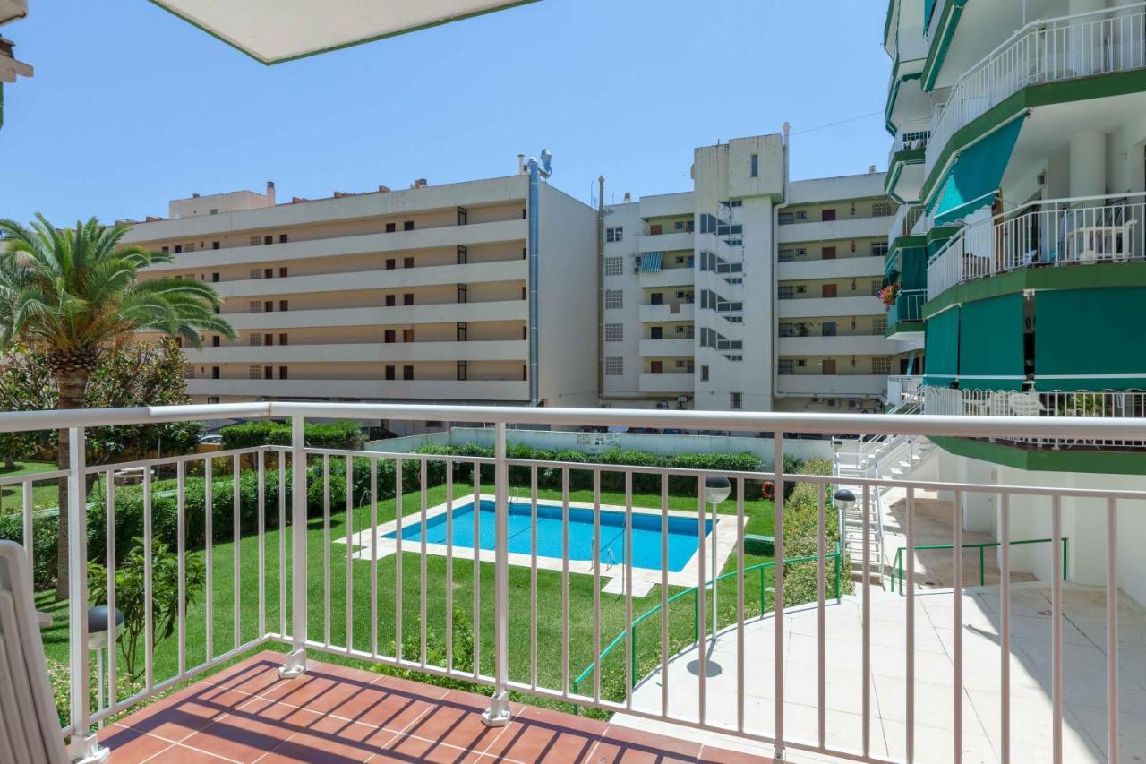 Terraced In Fuengirola By Costarentals - Ref 33 Apartment Santa Fe de los Boliches