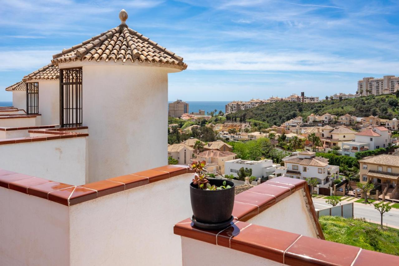 Apartamento Private Roof Terrace In By Costarentals - Ref 11 Benalmádena