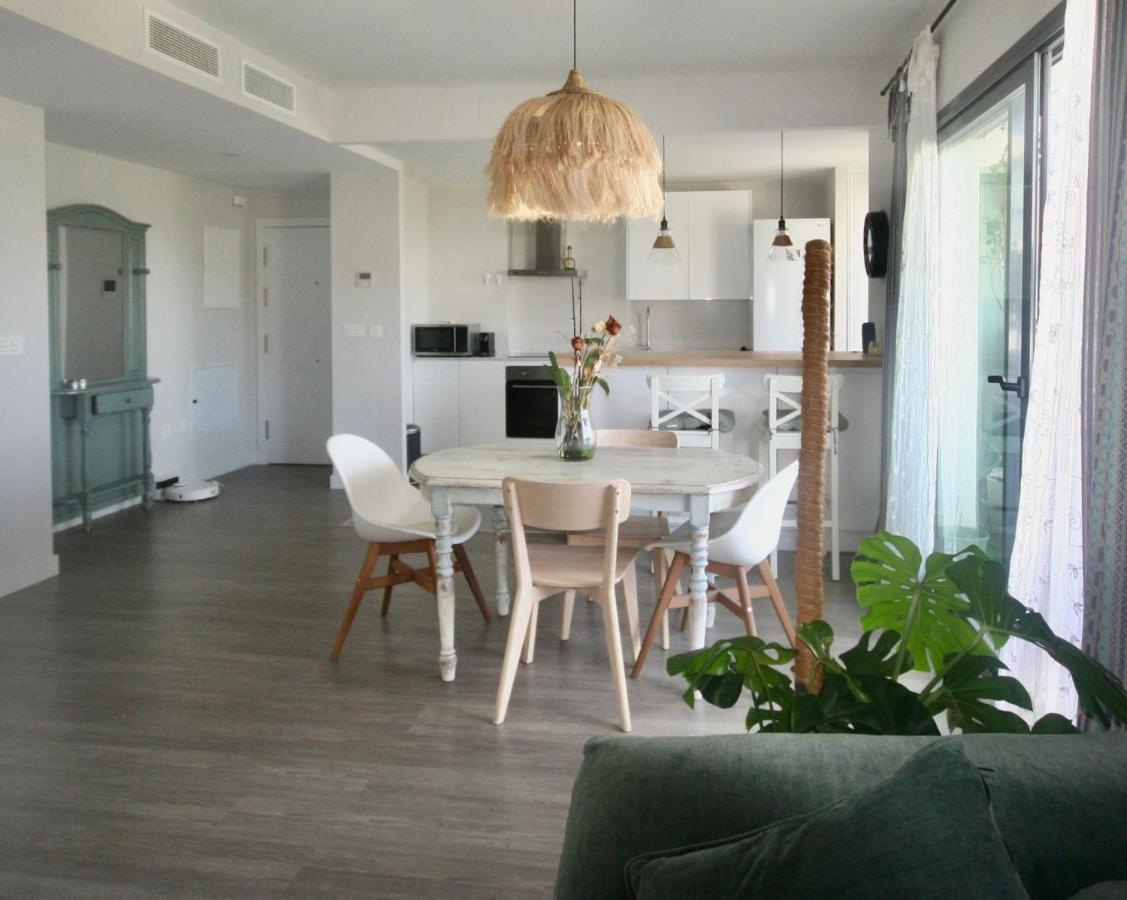 Atico Con Piscina, Golf, Vistas Al Mar