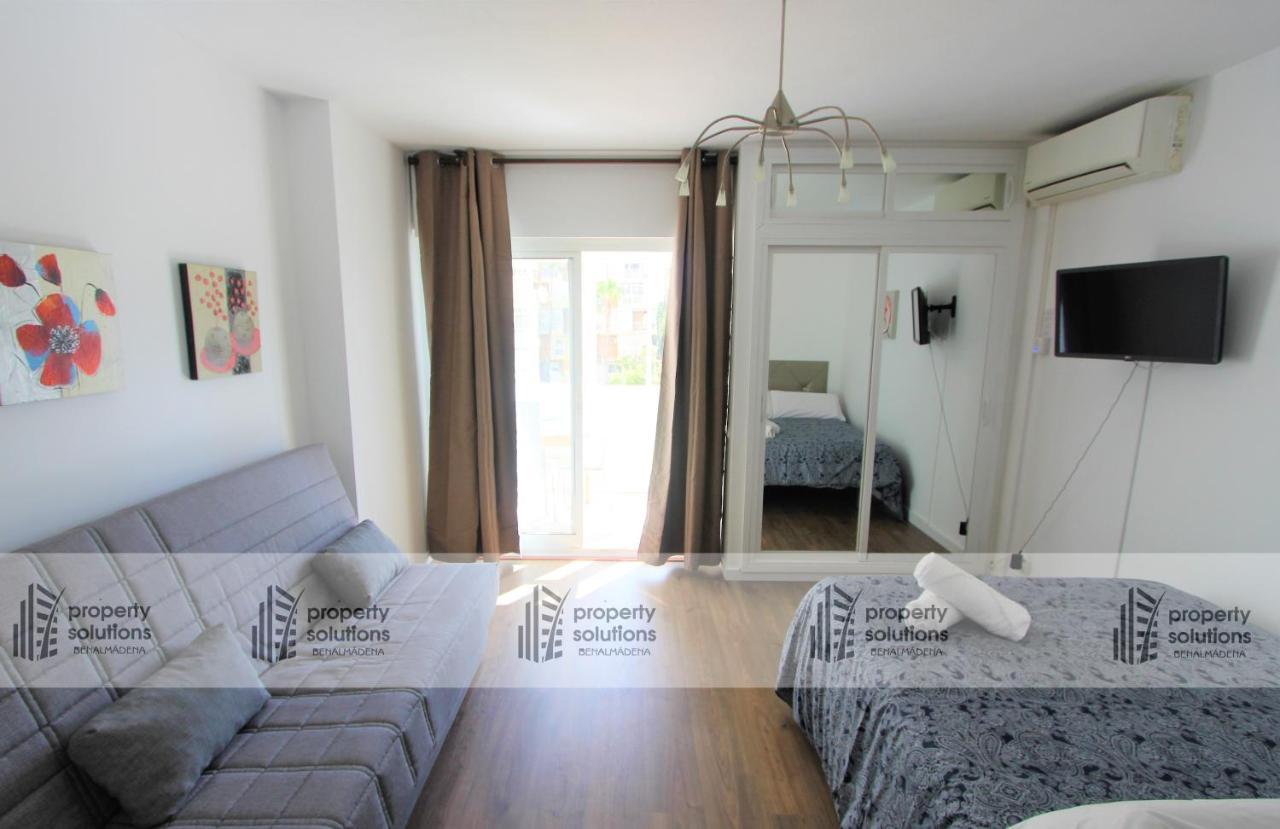 Apartamento 47 Hercules Estudio. Vistas Al Jardin Y La Piscina. Cercano Al Centro. Excelente Ubicacion.