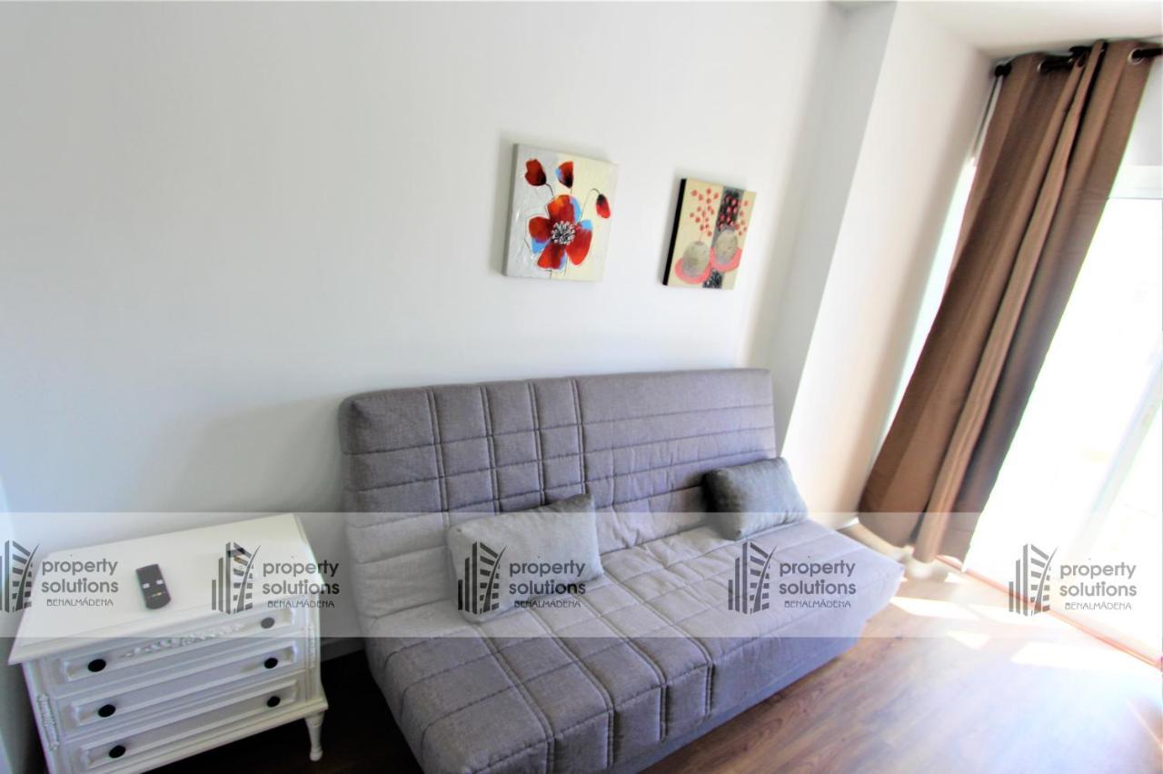 Apartamento 47 Hercules Estudio. Vistas Al Jardin Y La Piscina. Cercano Al Centro. Excelente Ubicacion. *