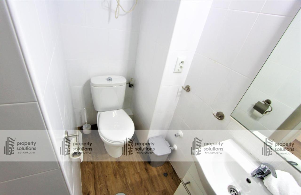 47 Hercules Estudio. Vistas Al Jardin Y La Piscina. Cercano Al Centro. Excelente Ubicacion. Apartamento *