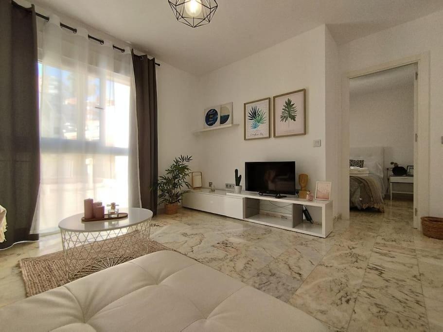 Apartment Rent4 Malaga Lyli *