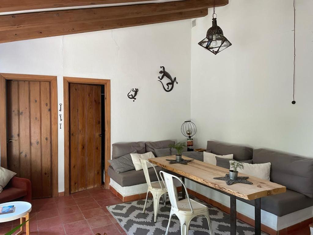 Villa Cortijo El Cerrillar. Desconecta En La Naturaleza. Algodonales