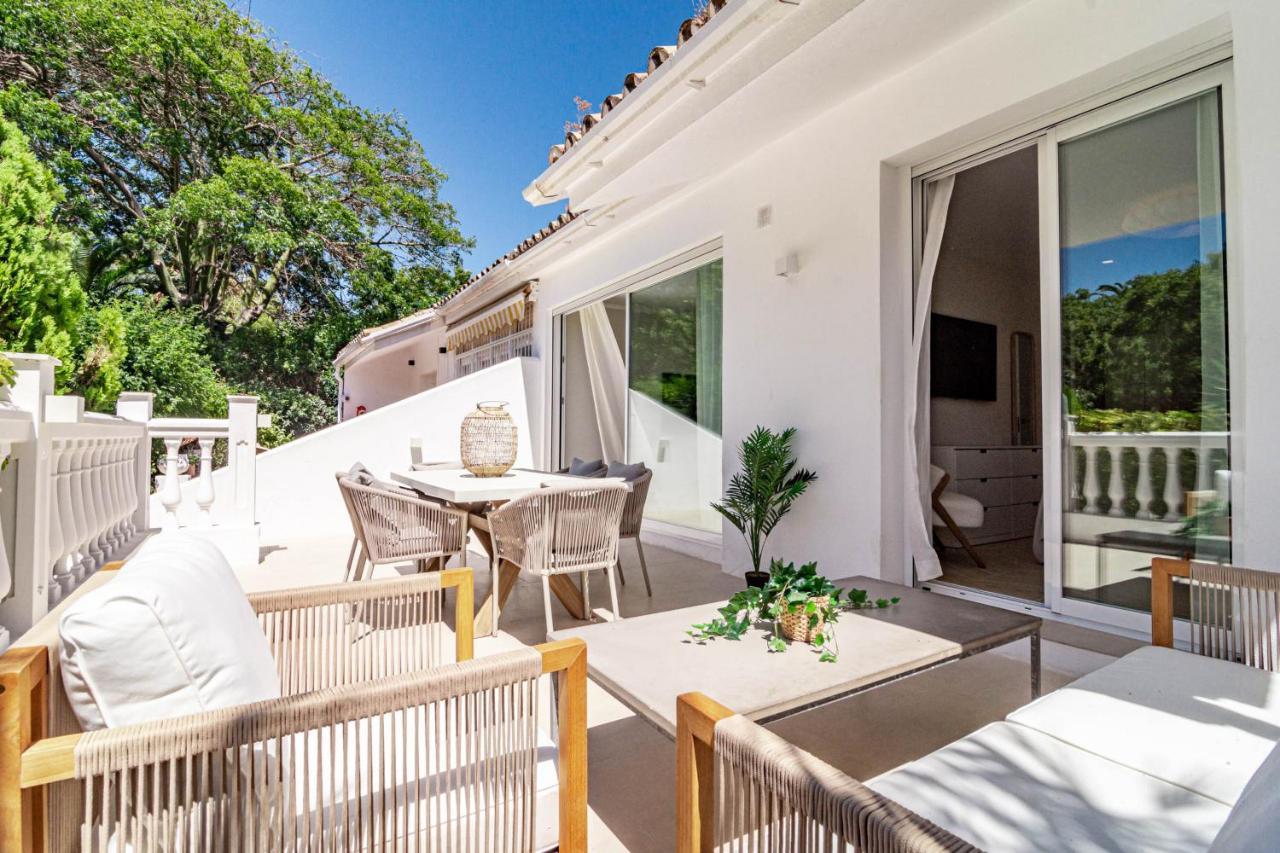 Сasa de vacaciones Fully Renovated Scandinavian Style 2 Bed In The Heart Of Puerto Banus