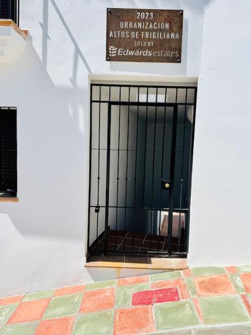 Apartamento Atico Con Increibles Vistas A Montanas Y Mar *