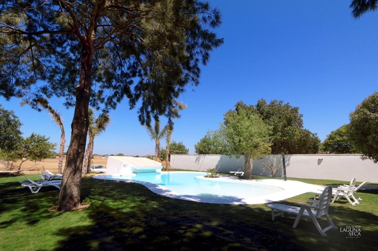 Hacienda Laguna Seca - Apart. Buganvilla * Chiclana de la Frontera