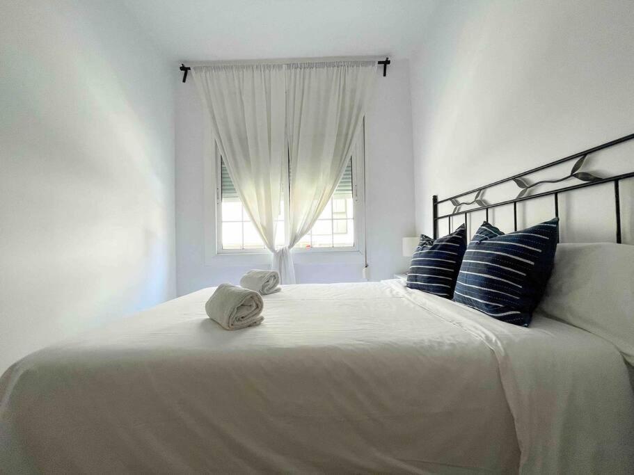 @hostourist Bcn Fira Granvia Plaza Europa-justicia L'Hospitalet de Llobregat
