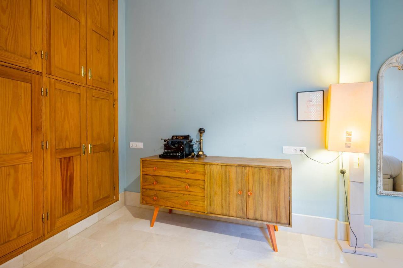 Large And Practic - 3bd 2bth- Arenal Apartment Seville