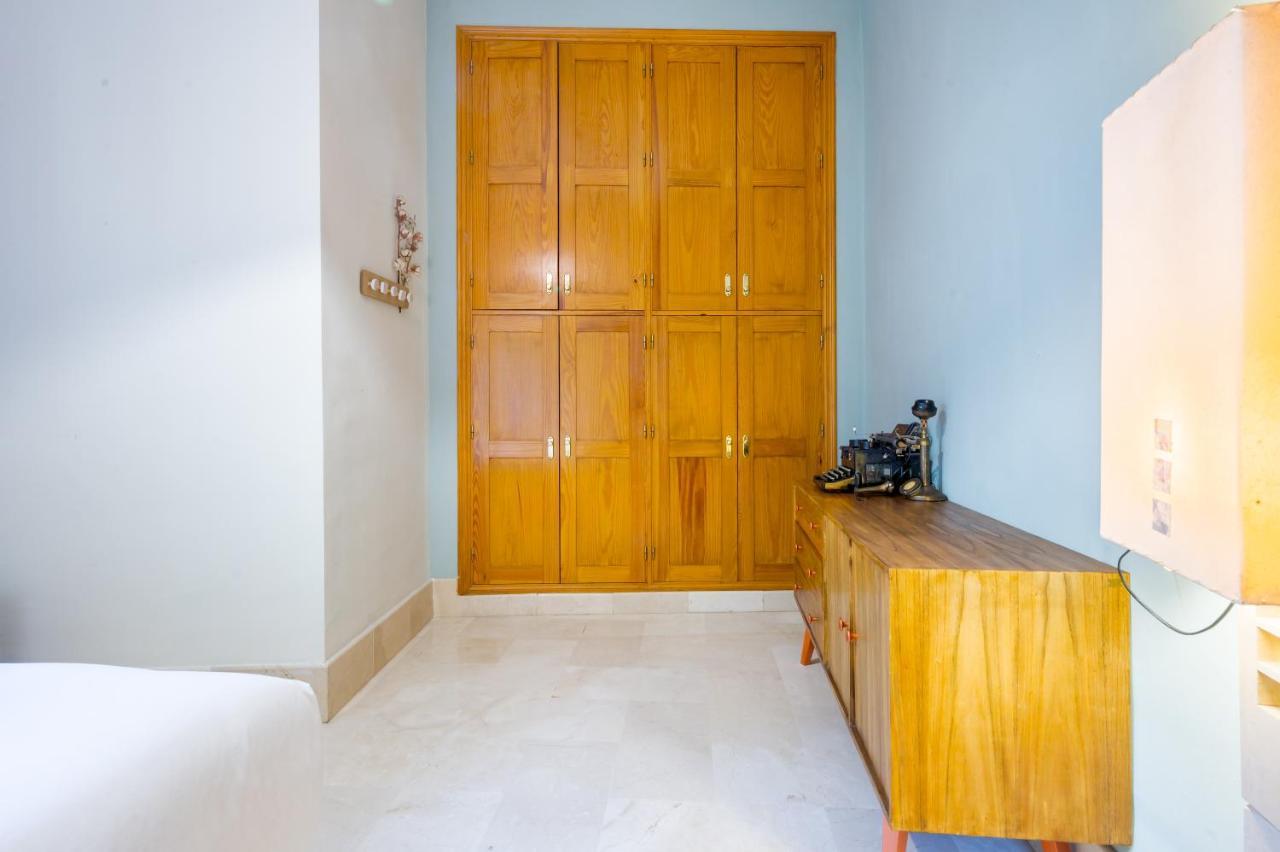 Apartment Large And Practic - 3bd 2bth- Arenal Seville