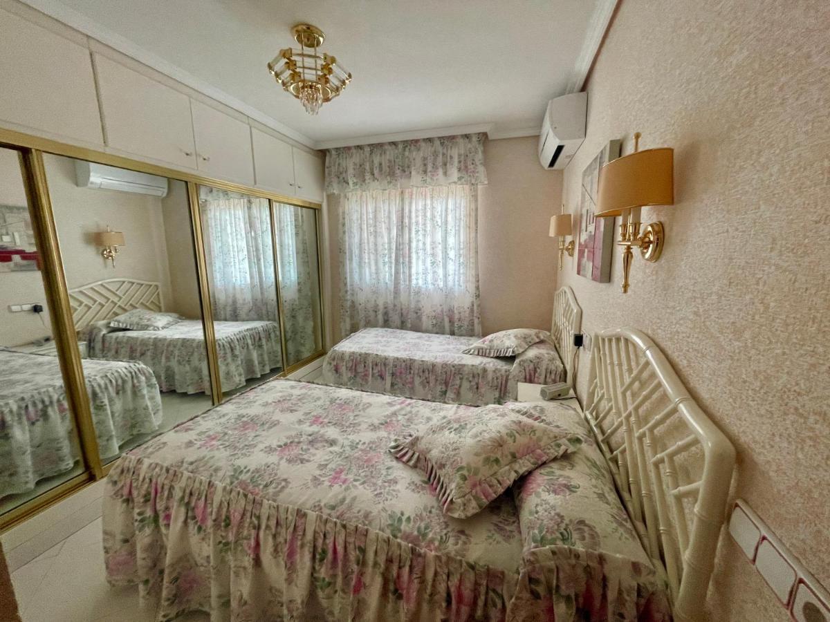 Turistico La Pinta Planta 18 Apartamento