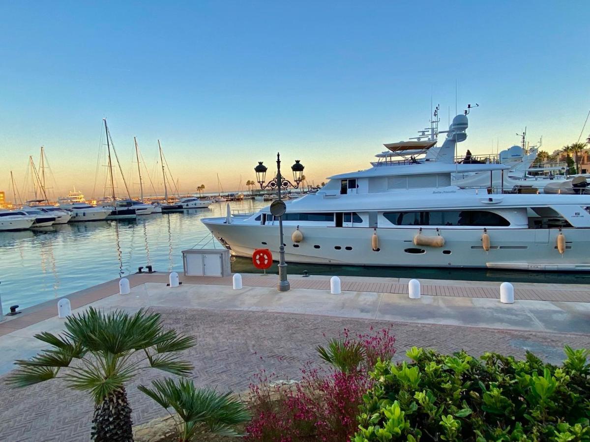 Yolo Spaces - - Puerto Boutique Apartamento Sotogrande
