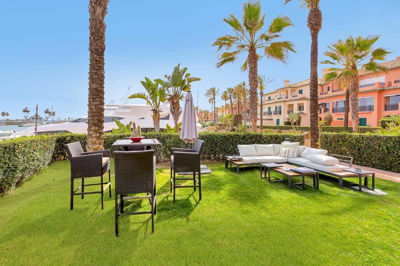 Yolo Spaces - - Puerto Boutique Apartamento Sotogrande