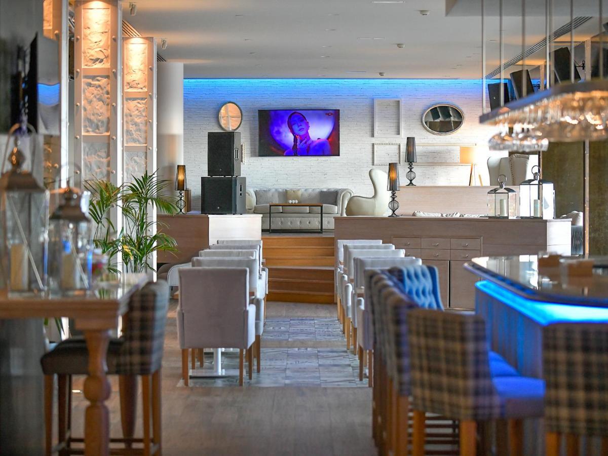 Amare - Adults Only Recommended 4*