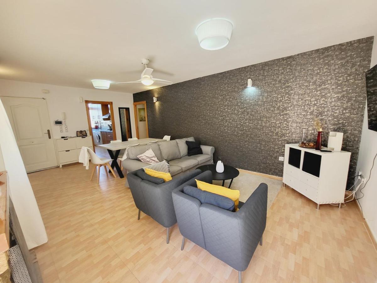 Сasa de vacaciones Casa Piscina Privada 4 Dormitorios *