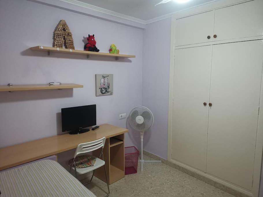Apartment Piso En La Costilla-rota