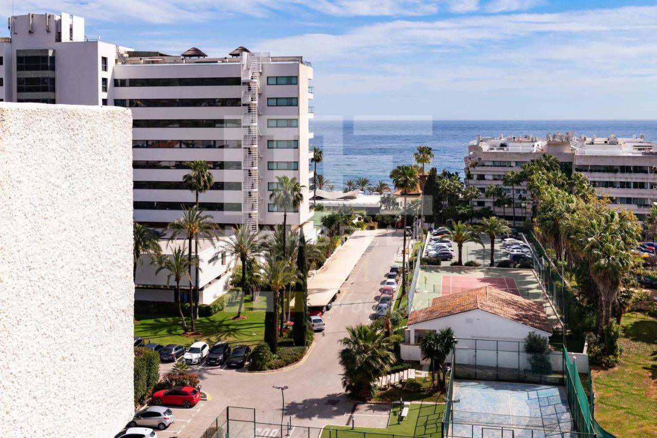 Lovely Center Garden Views 130 Apartment *