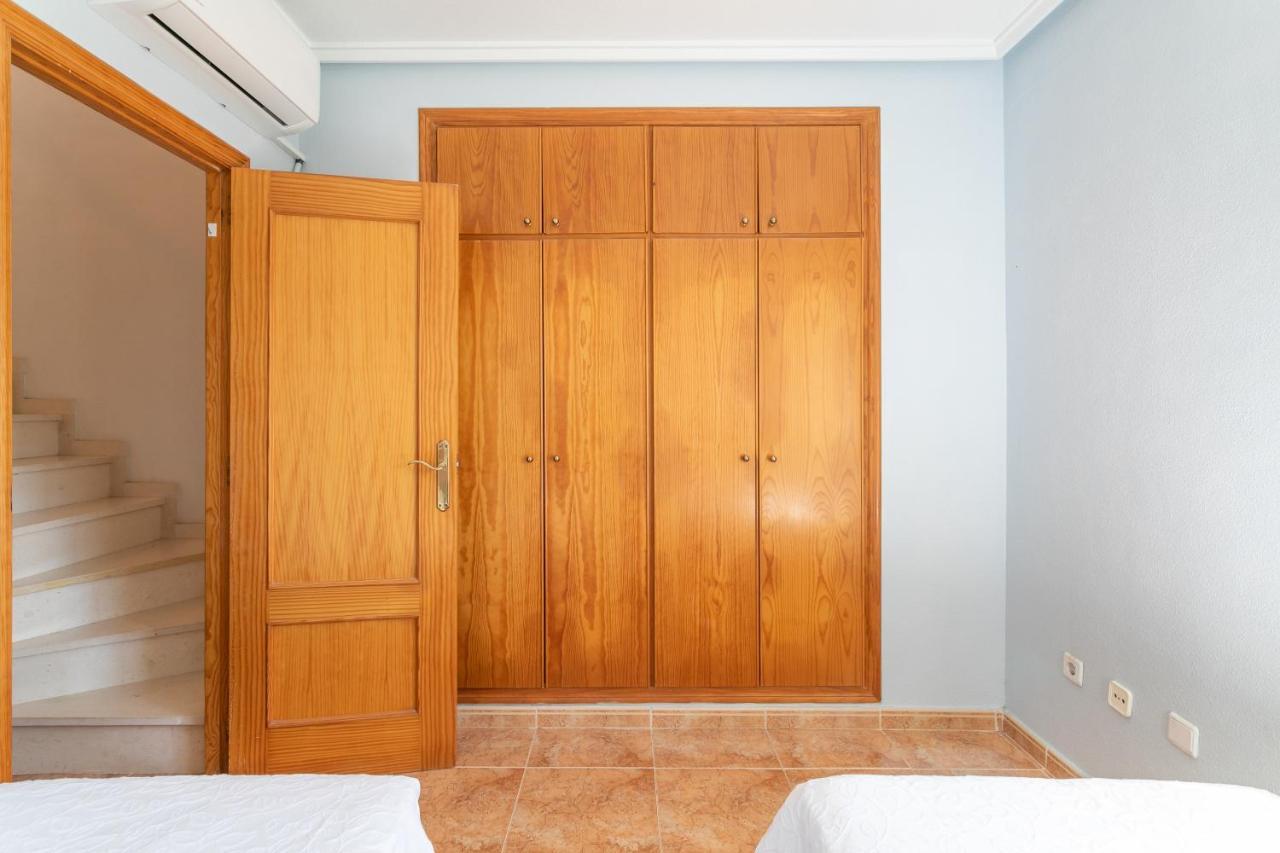 Сasa de vacaciones Casa En La Playa Con Piscinas 11 A