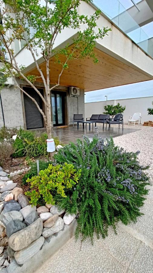 Villa Con Piscina Y Jardin, No Fumadores Ni Fiestas Cullar Vega