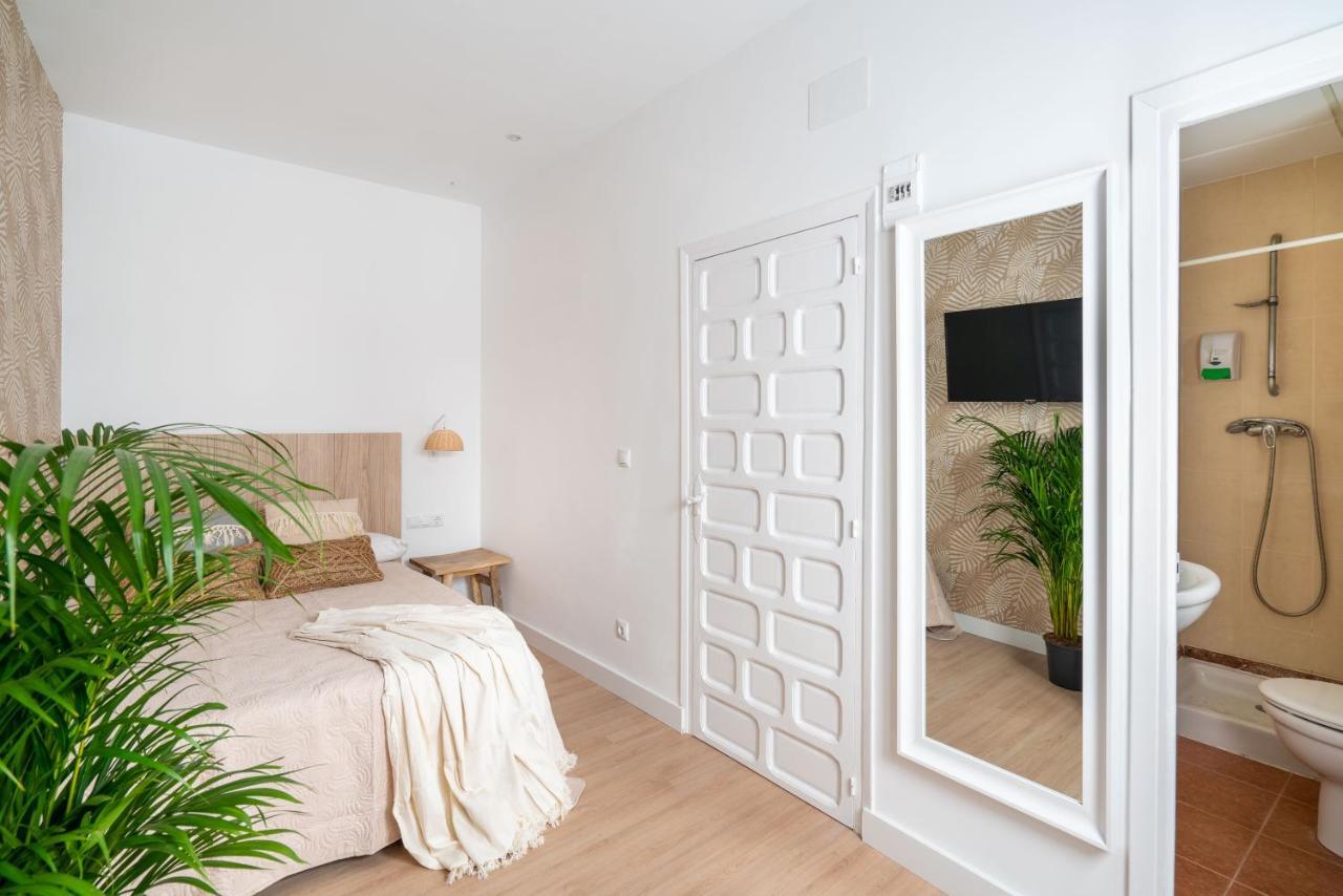 Hostal San Antonio Carboneras