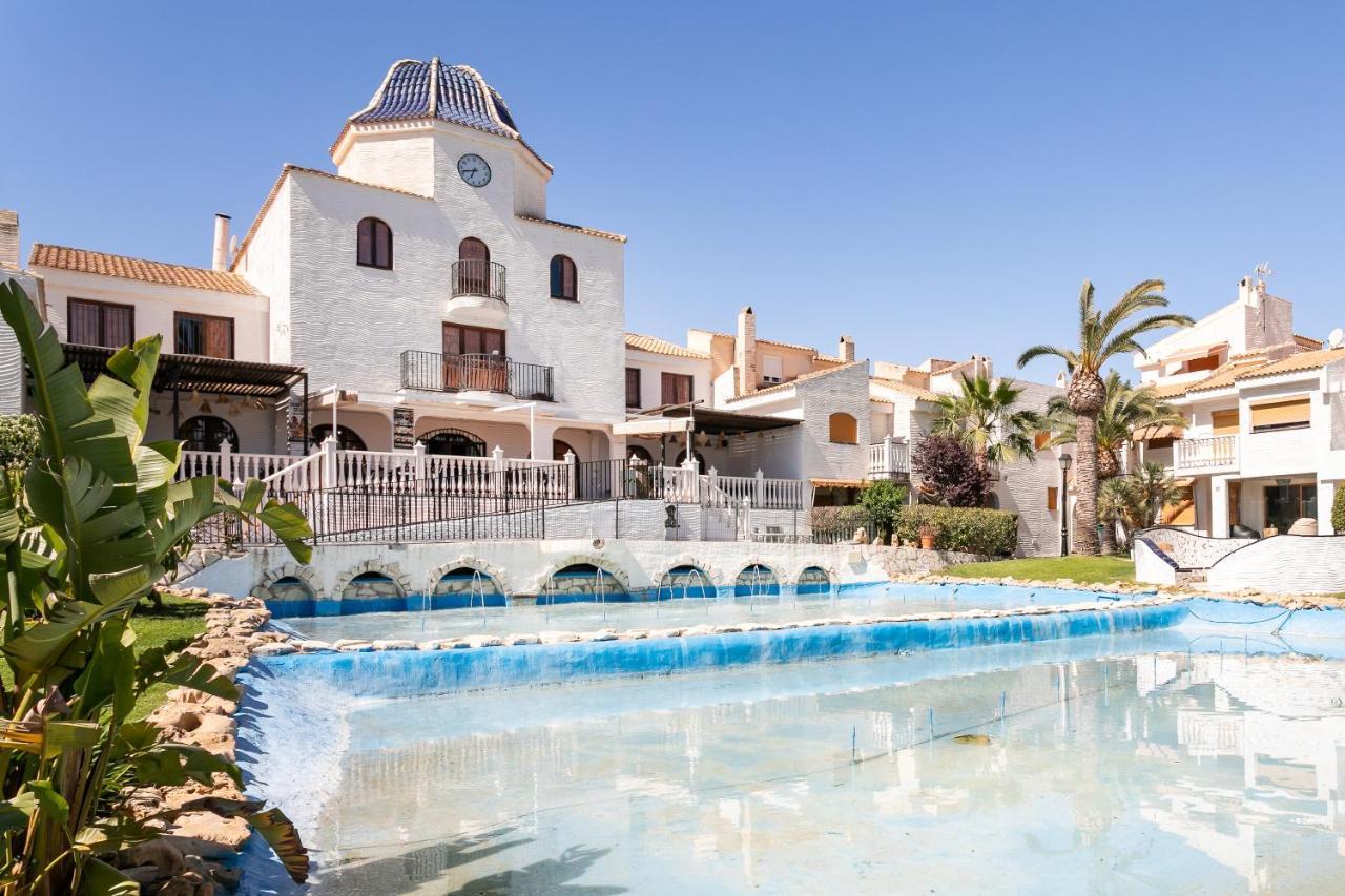 Casa En La Playa Con Piscinas 297 Сasa de vacaciones *